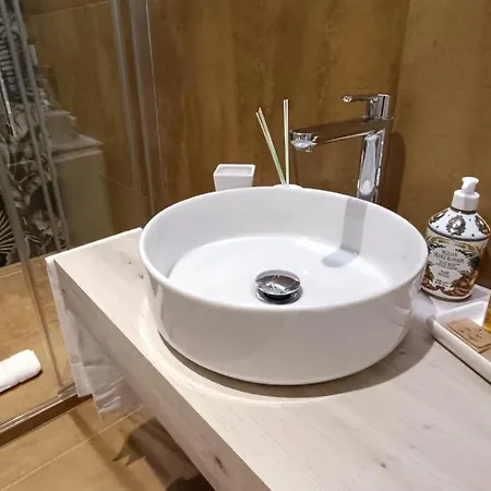 Bed & Breakfast Maison Tullio *